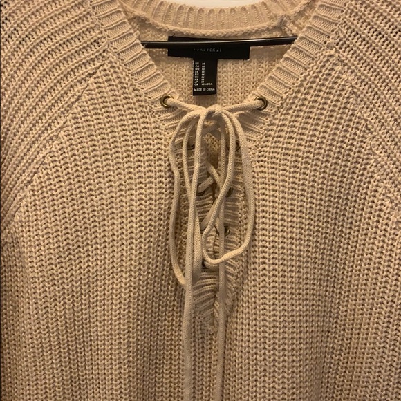 Sweater - Picture 2 of 3